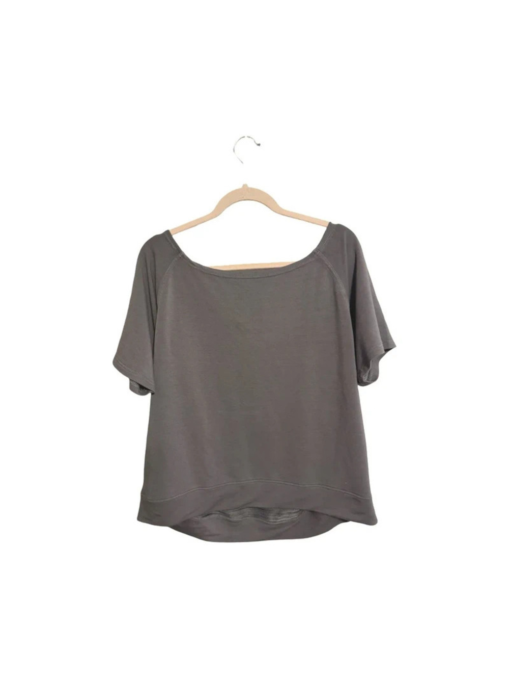 Colosseum Gray Short Sleeve Women’s Top Size Large Activewear Casual Tee